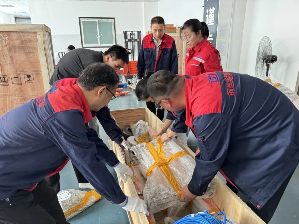 破暑前行，全員沖刺，鑄就泰斯特新速度！